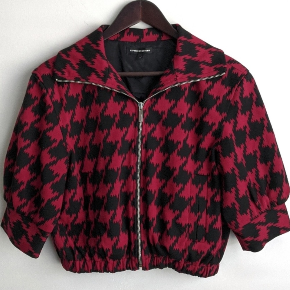 Express Desing Studio Cropped Jacket